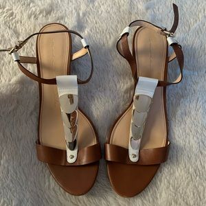 low multicolor sandal wedges